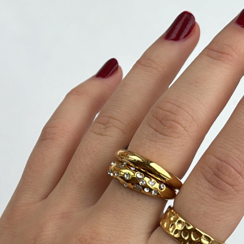 Classic ring small
