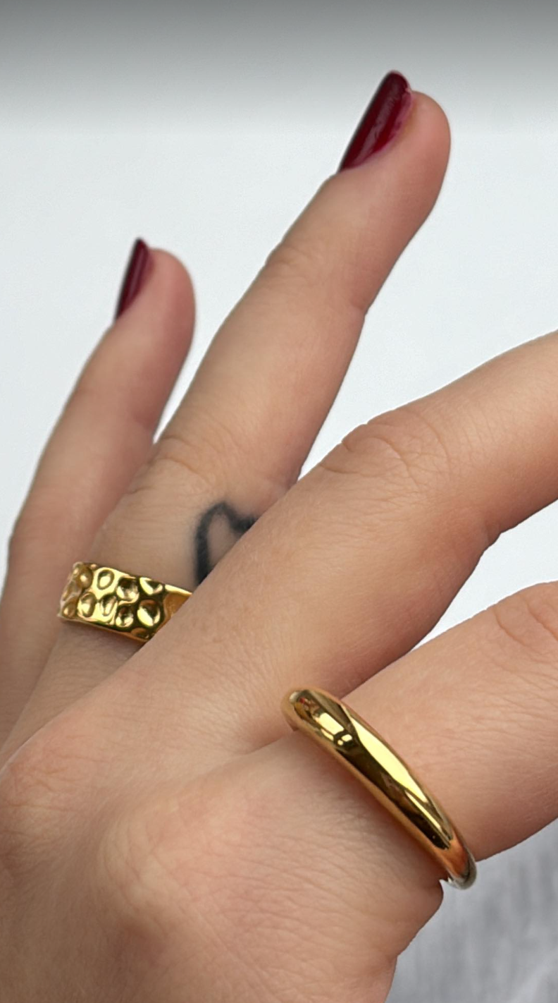 Classic ring small