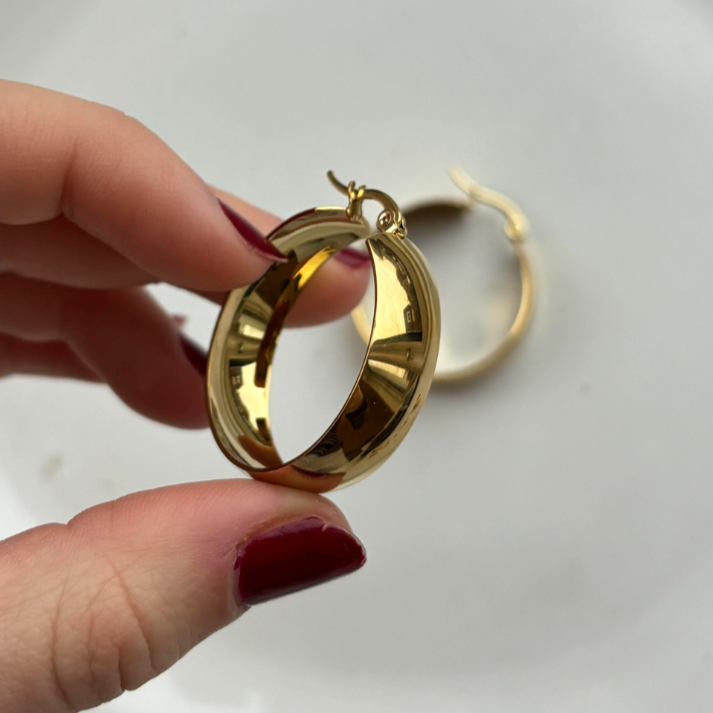 Classic hoops large